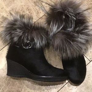 Oscars Fur Boots